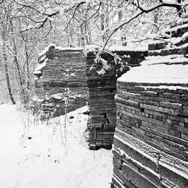 Ecokathedralen onder sneeuwdeken
